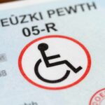 Symbol niepełnosprawności 05-R na dokumencie orzeczenia o niepełnosprawności